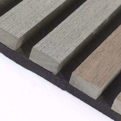 Assorbimento del suono altamente efficace, tavola a parete acustica a fessure con stile di design moderno