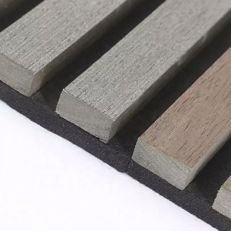 Vantaggio a prova di fuoco Tavola di soffitto in legno naturale Materiale insonorizzante Installazione rapida